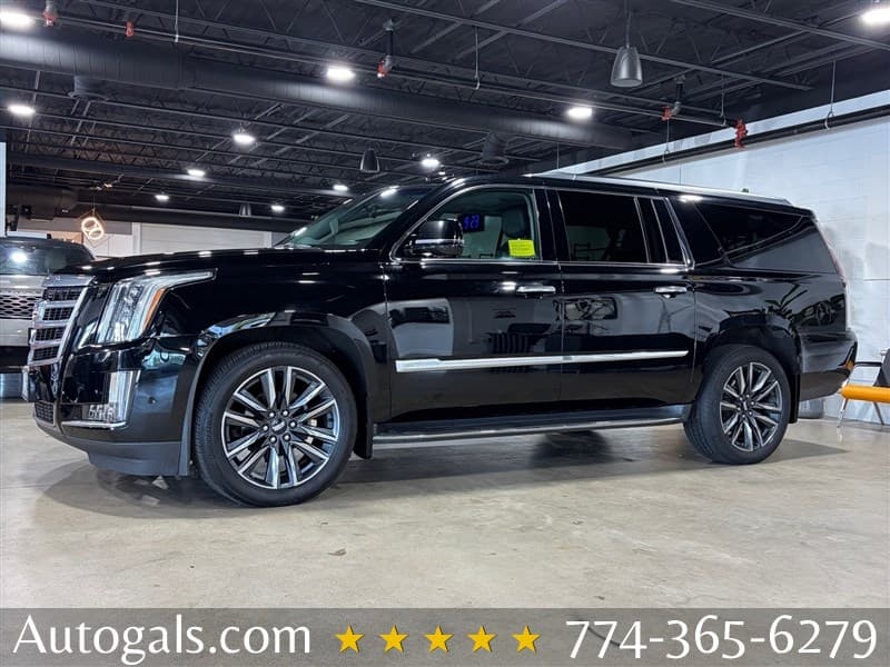 2018 Cadillac Escalade ESV Luxury photo 1