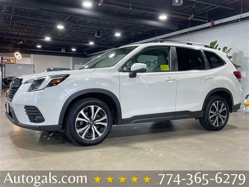 2023 Subaru Forester Limited photo 1