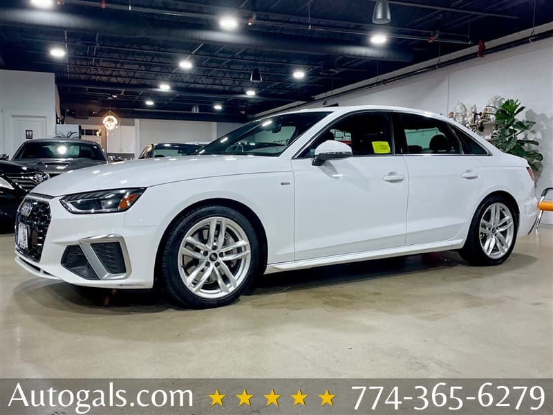 2023 Audi A4 Premium Plus photo 1