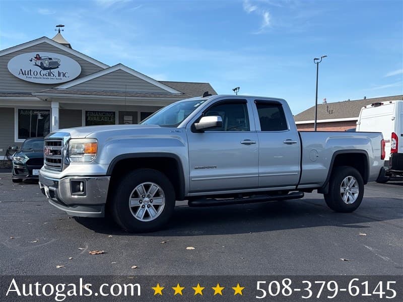 2015 GMC Sierra 1500 SLE photo 1