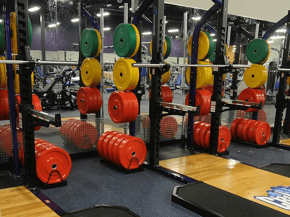 Crunch Fall River free weights