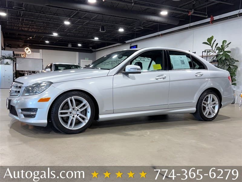 2013 Mercedes-Benz C 300 4MATIC photo 1
