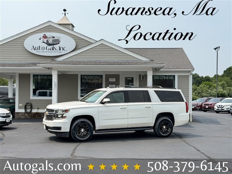 2019 Chevrolet Suburban 1500 LT photo 1
