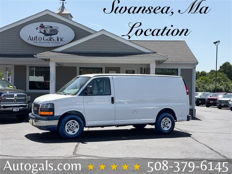 2017 GMC Savana 2500 photo 1