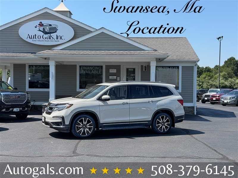 2021 Honda Pilot Touring photo 1
