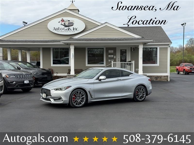 2017 Infiniti Q60 Red Sport 400 photo 1